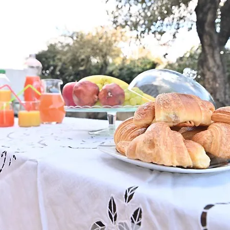 Apartmán Izzhome Njoy *