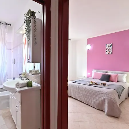 Izzhome Njoy Apartment Pula