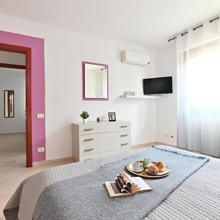 Apartamento Izzhome Njoy Pula