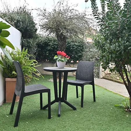 Izzhome Njoy * بولا