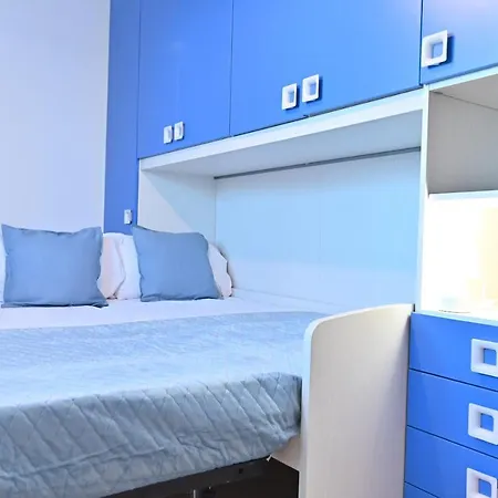 Izzhome Njoy Apartment *