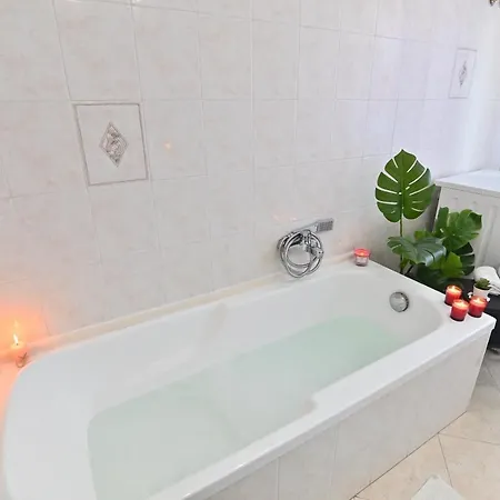 Apartamento Izzhome Njoy *