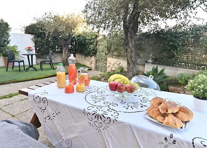 Izzhome Njoy Lejlighed